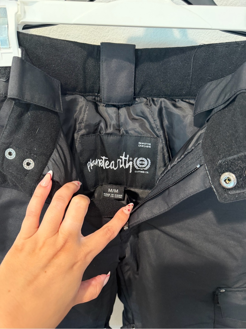 Kids Black Snow Jogger Pants - Picture 6 of 8